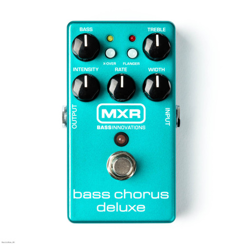 MXR M83 BASS CHORUS Deluxe efekt za bas gitaru