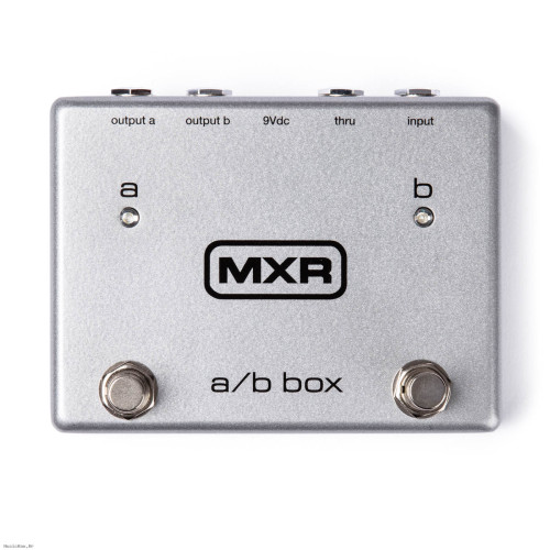 MXR M196 gitarski efekt