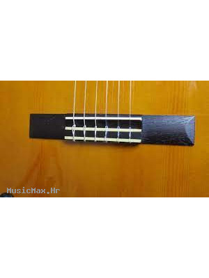 YAMAHA C-40 klasična gitara