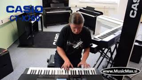Casio CT-X700 Keyboard
